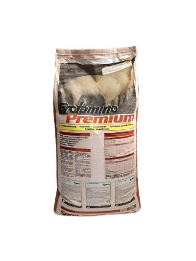 25 kg bag of Protamino Premium pig feed with pig images and nutritional information